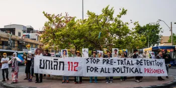 On 12 May, activists staged a protest near Khaosan Road to call for the repeal of the royal defamation law and for the release of political prisoners held in pre-trial detention. (Photo by Ginger Cat)