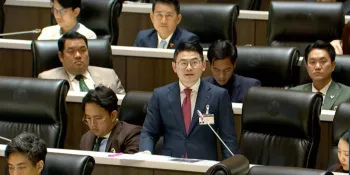 Government blamed for influx of grey businesses 