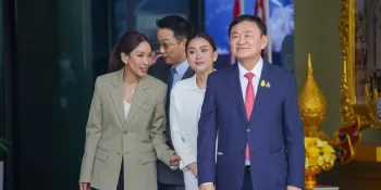 Former PM Thaksin Shinawatra acquitted of royal defamation